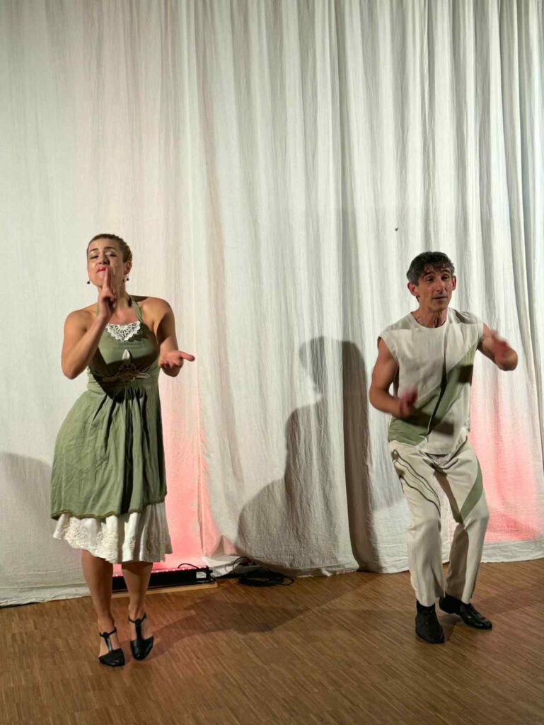 Eberharting concert AWb w Bavarian Immigrants; photo: Linea Knoll